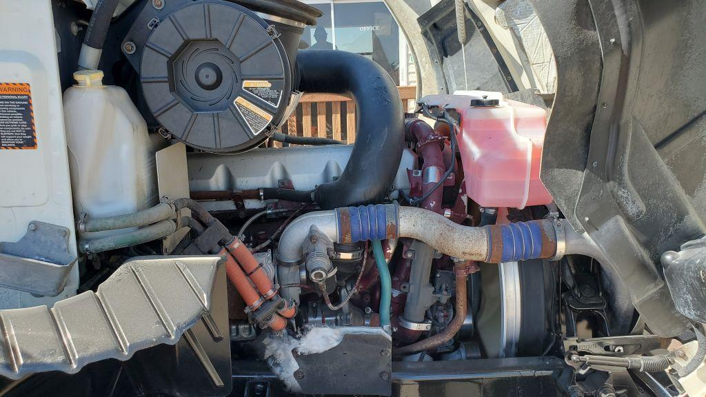 2008 Mack CXU613 600 Cab-Behind-Engine Truck Tractor