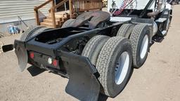 2008 Mack CXU613 600 Cab-Behind-Engine Truck Tractor