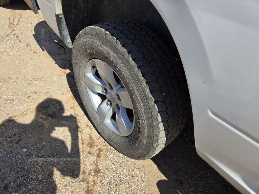 2016 Ram 1500 SLT Crew Cab 4D