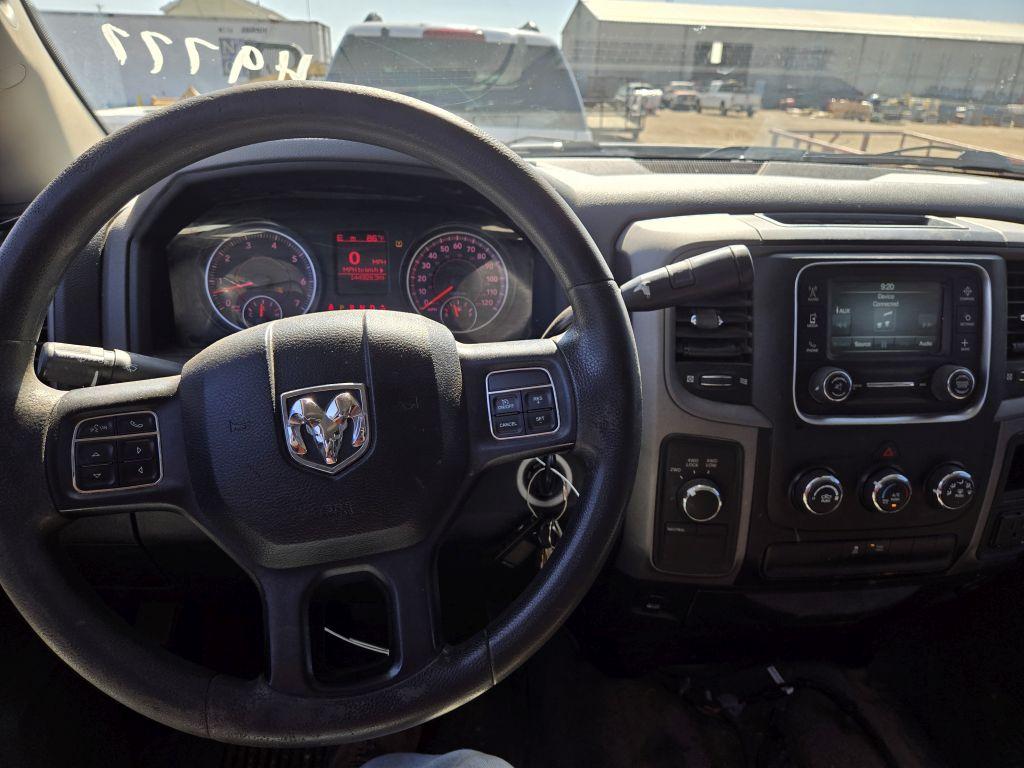 2016 Ram 1500 SLT Crew Cab 4D