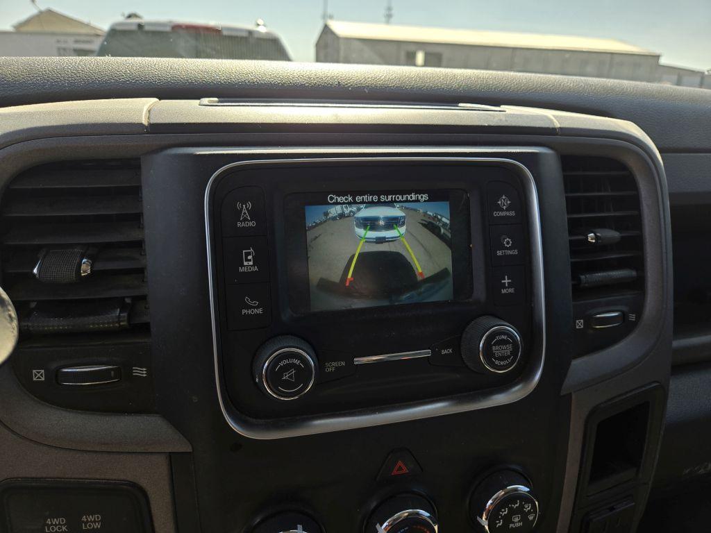 2016 Ram 1500 SLT Crew Cab 4D