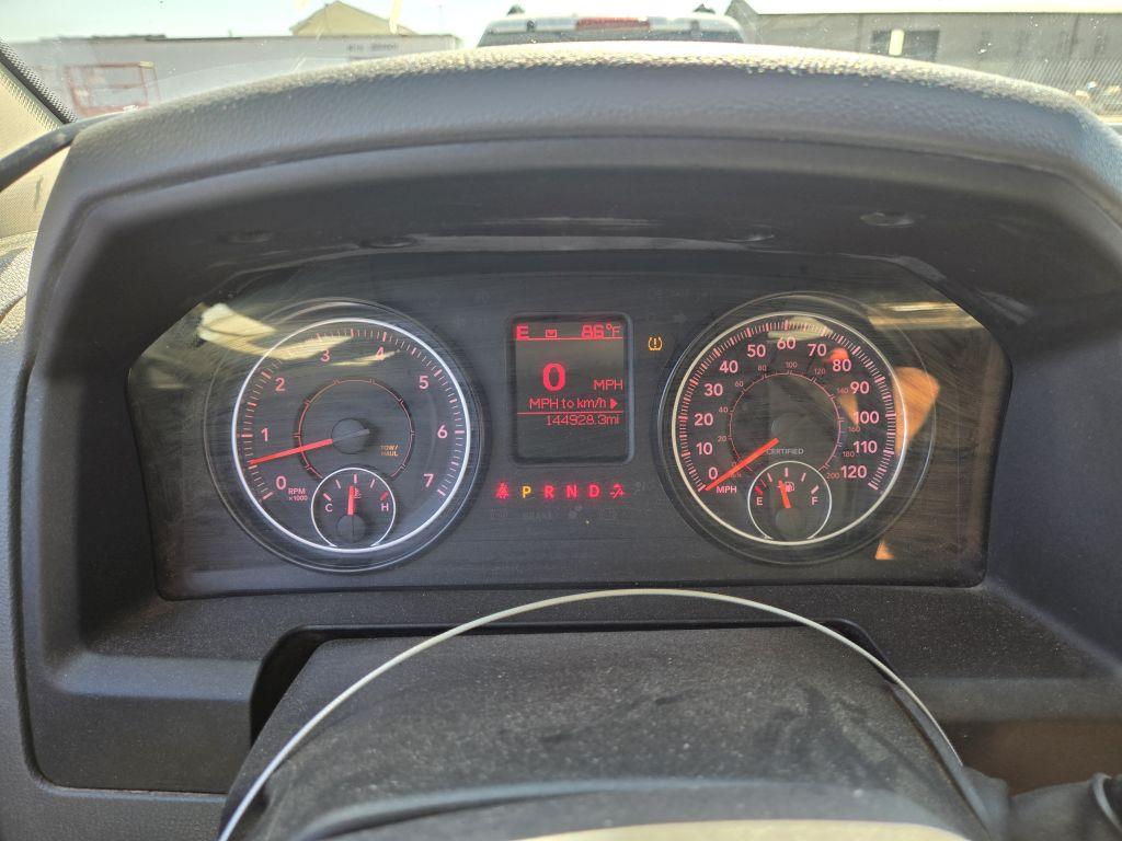 2016 Ram 1500 SLT Crew Cab 4D