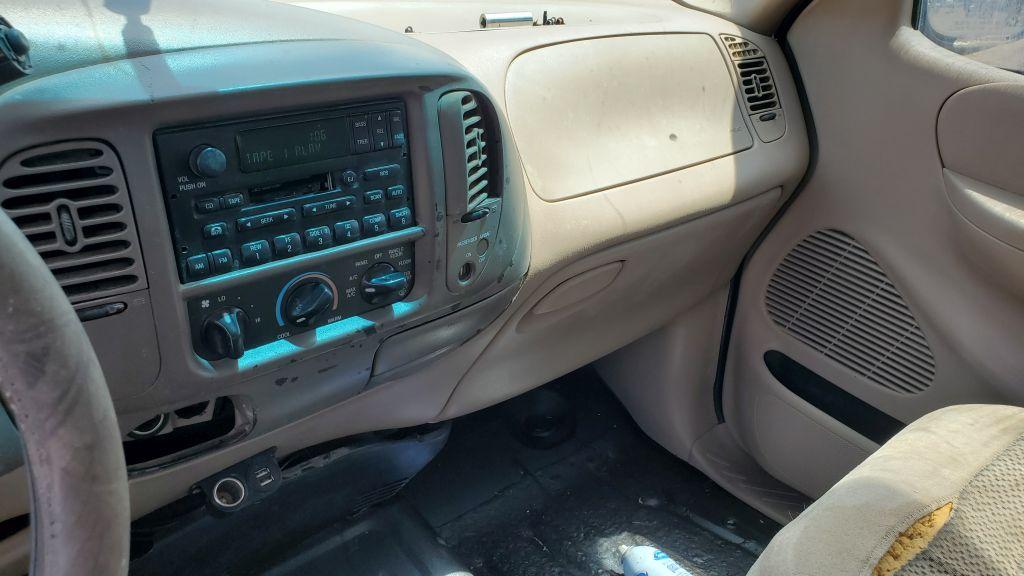 1999 Ford F150 Supercab 2D