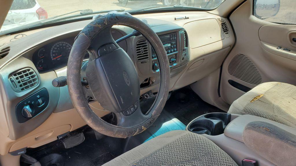 1999 Ford F150 Supercab 2D