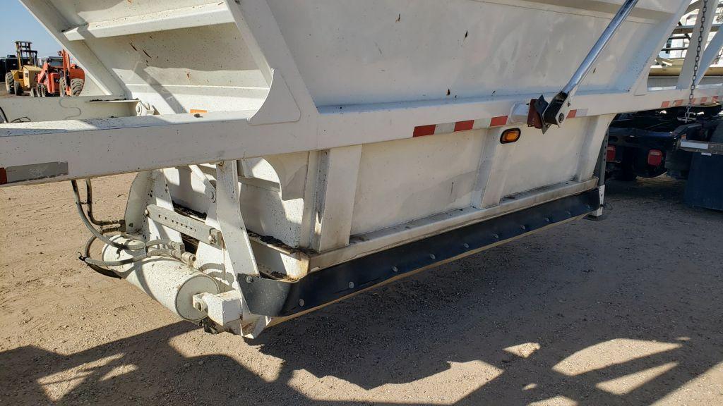 2020 Manac 5th Wheel Belly Dump Trailer