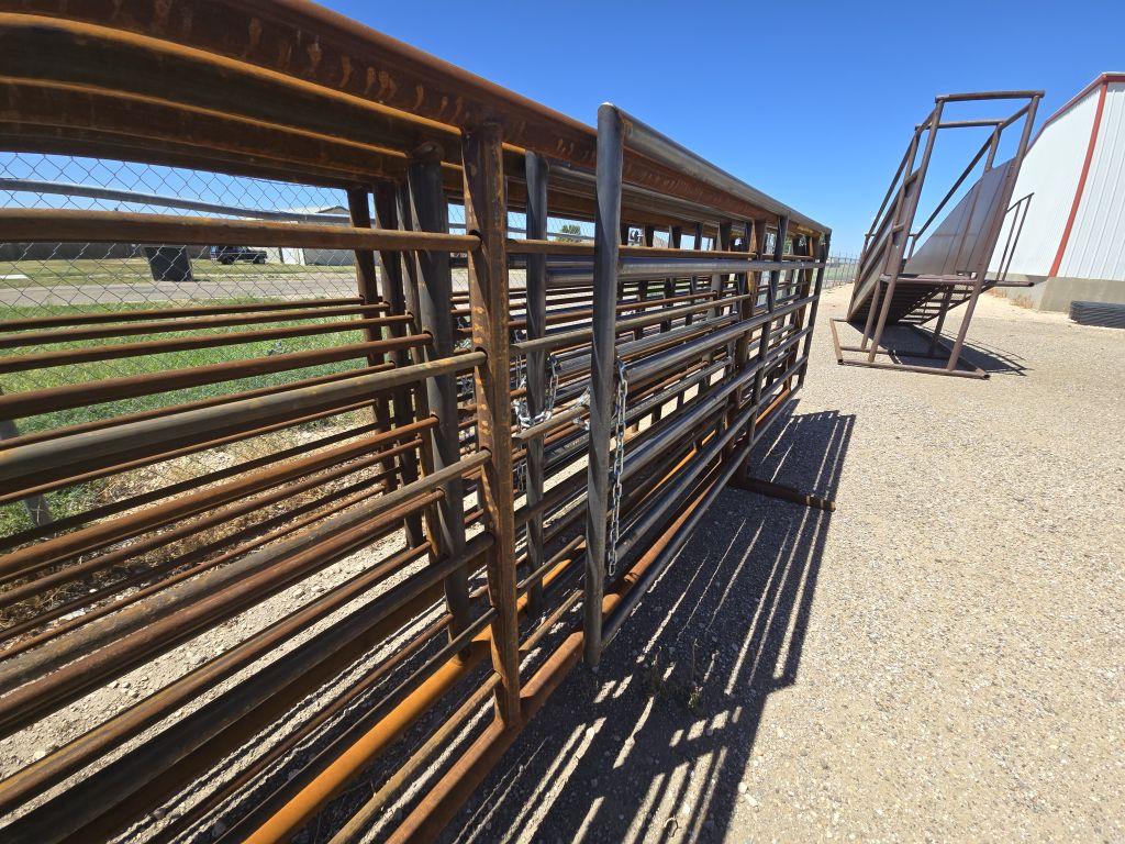 (5) 4' x 12' Gates
