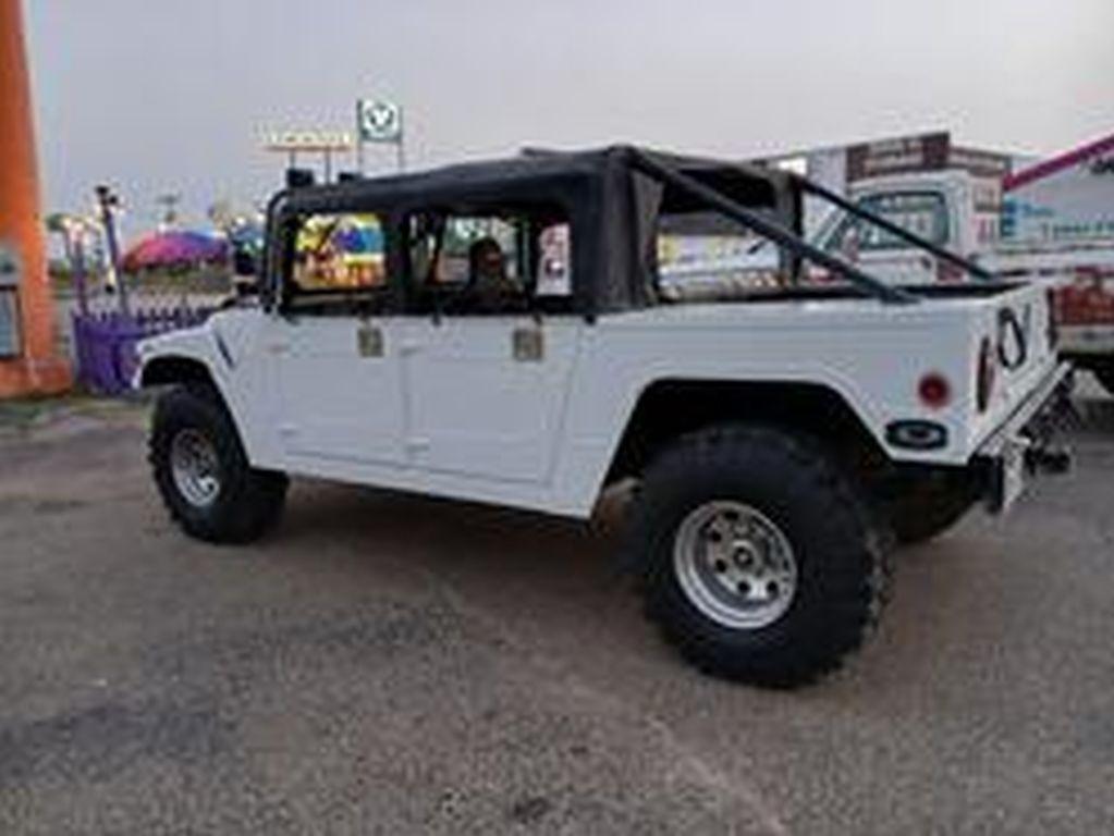 1999 Hummer H1