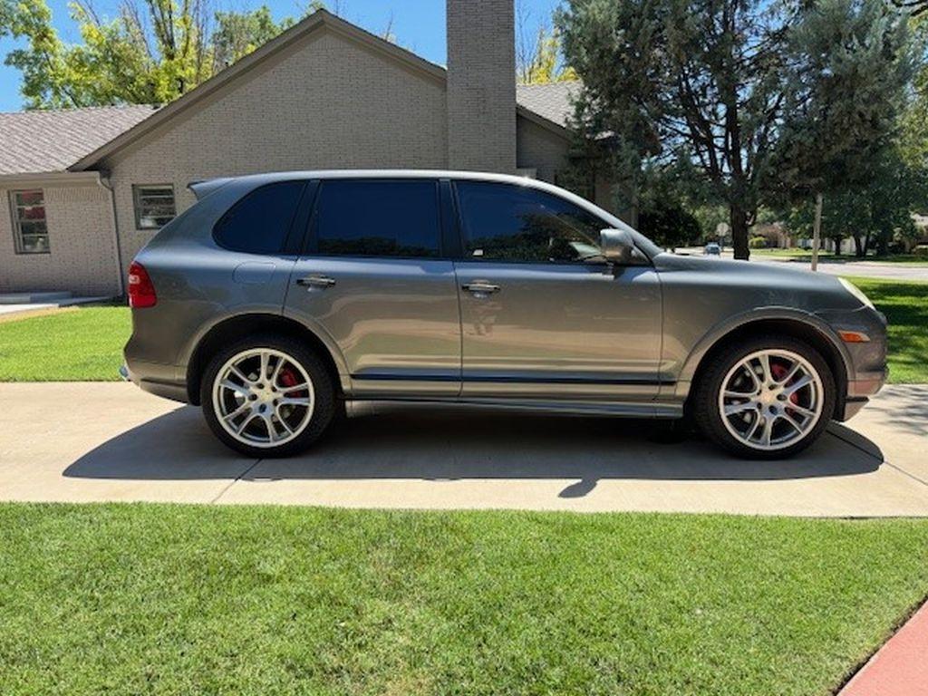 2008 Porsche Cayenne GTS 2008 Porsche Cayenne GTS SUV 4D