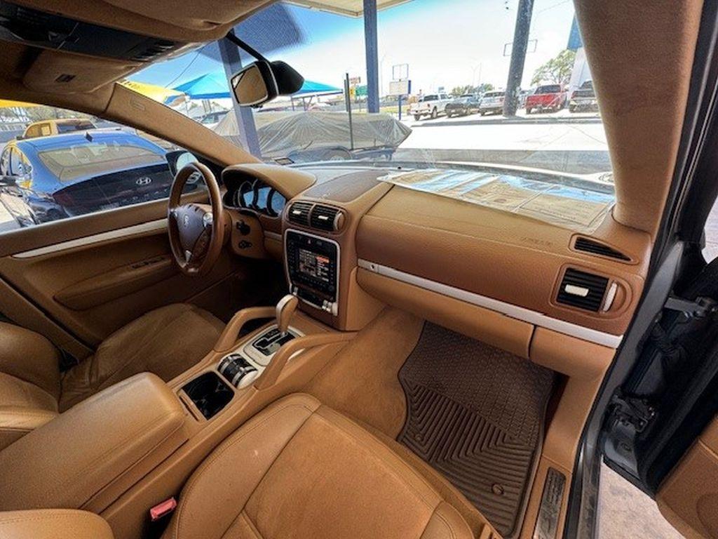 2008 Porsche Cayenne GTS 2008 Porsche Cayenne GTS SUV 4D