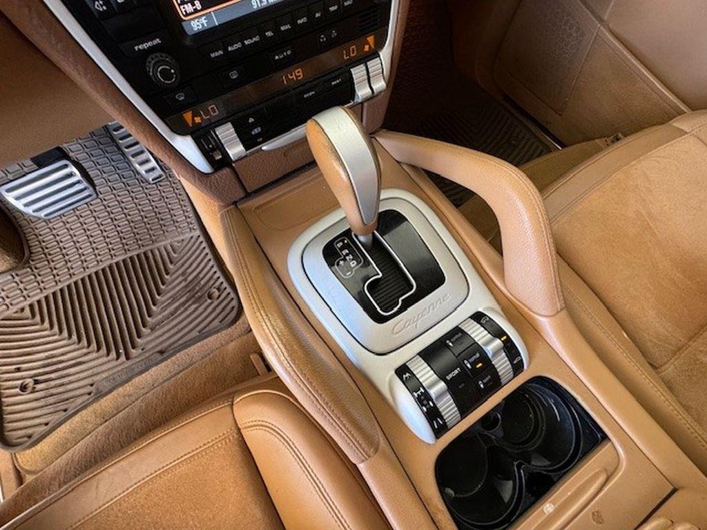 2008 Porsche Cayenne GTS 2008 Porsche Cayenne GTS SUV 4D