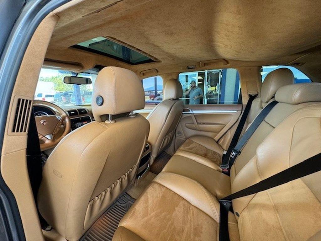 2008 Porsche Cayenne GTS 2008 Porsche Cayenne GTS SUV 4D