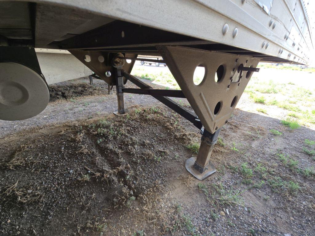 2001 Utility Trailer Manufacture