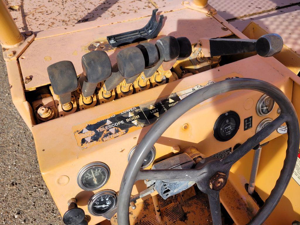 Broderson IC-80 Crane