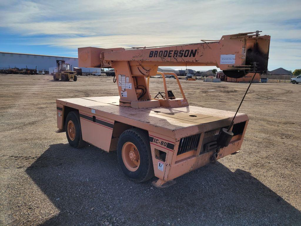 Broderson IC-80 Crane