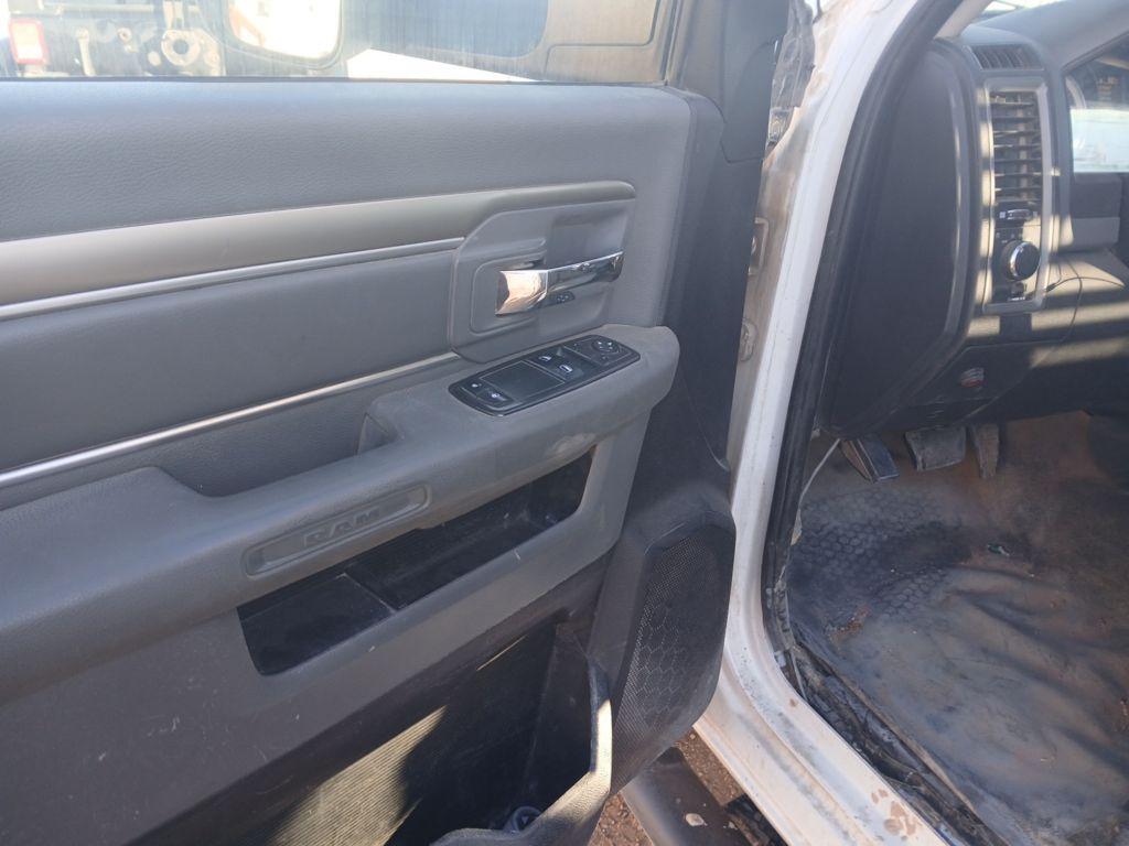 2014  Dodge  5500 Ram   Regular Cab 2D  Boom Truck