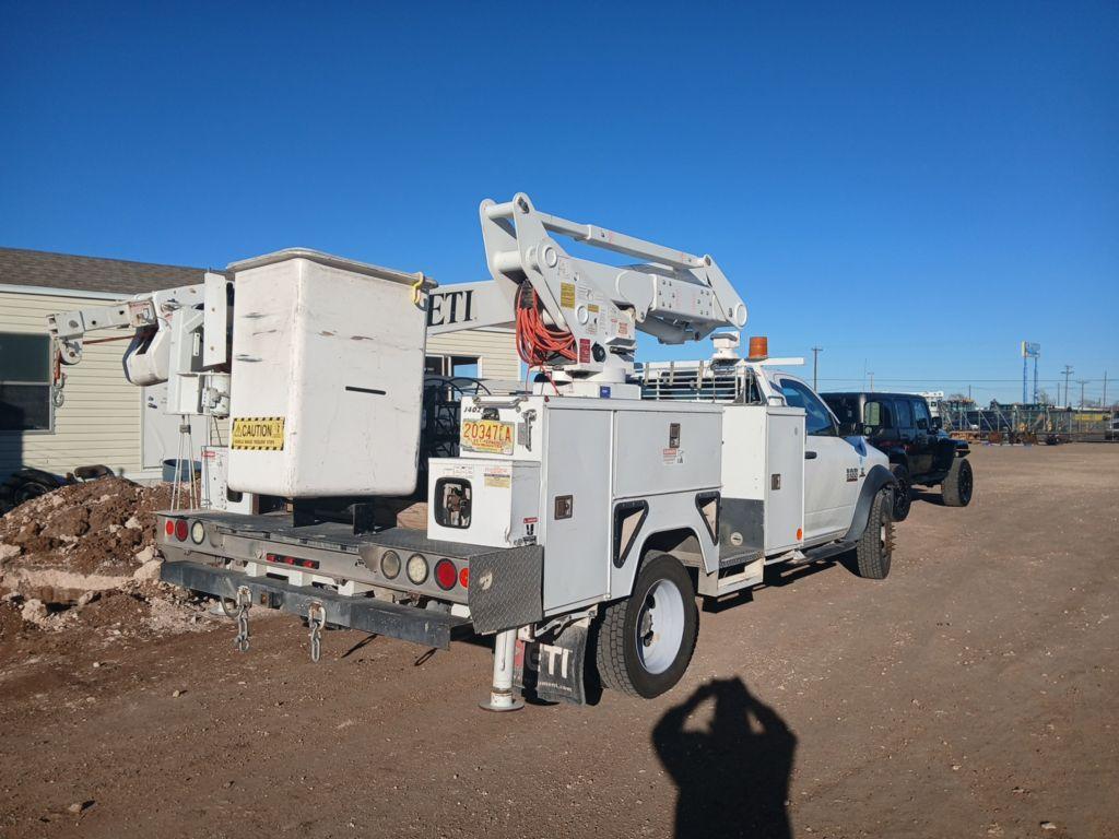 2014  Dodge  5500 Ram   Regular Cab 2D  Boom Truck