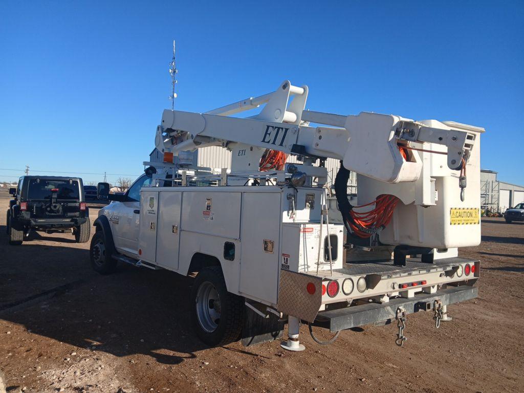 2014  Dodge  5500 Ram   Regular Cab 2D  Boom Truck