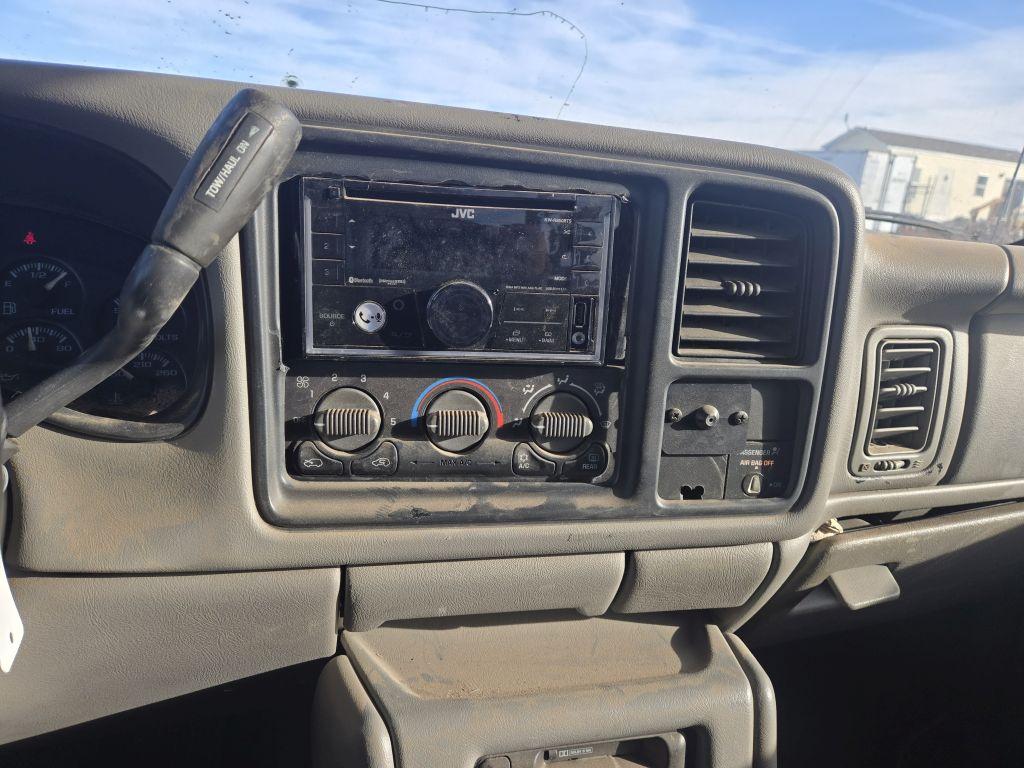2000  Chevrolet  Silverado 1500 LT  Extended Cab 2D