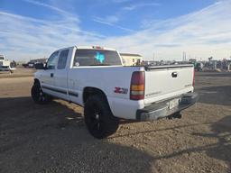 2000  Chevrolet  Silverado 1500 LT  Extended Cab 2D