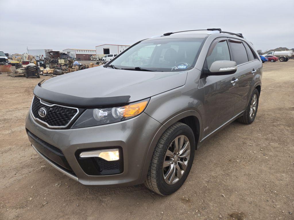 2012  Kia  Sorento SX  SUV 4D