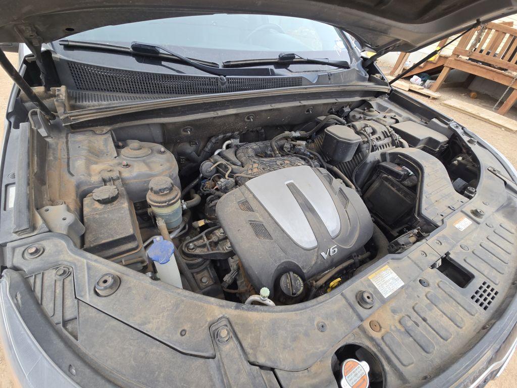 2012  Kia  Sorento SX  SUV 4D