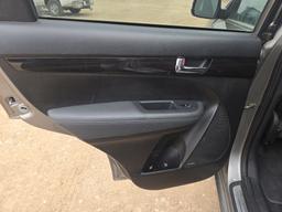2012  Kia  Sorento SX  SUV 4D