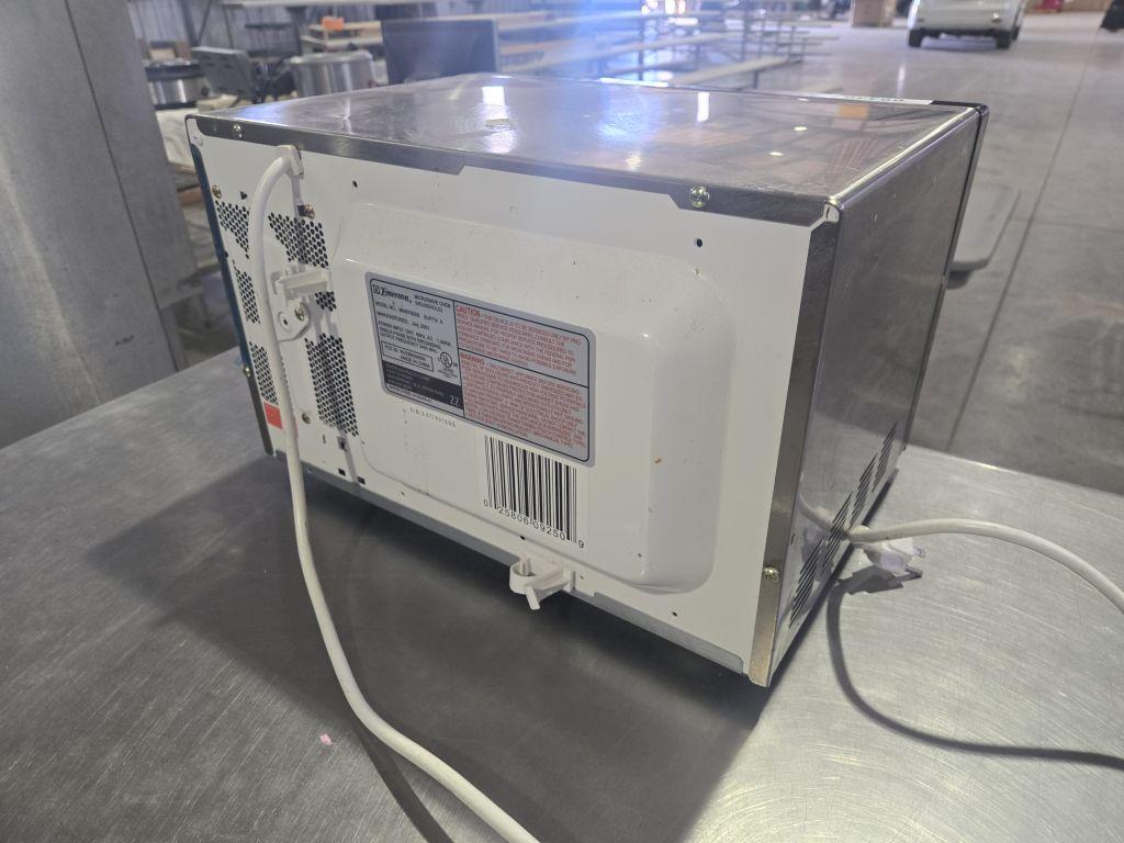 Emerson Microwave Oven