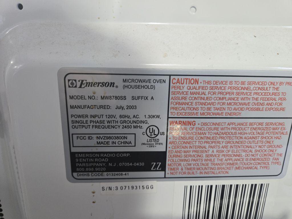 Emerson Microwave Oven
