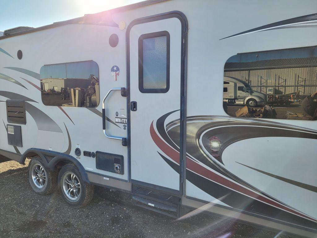 2015  Keystone  Coleman  Travel Trailer