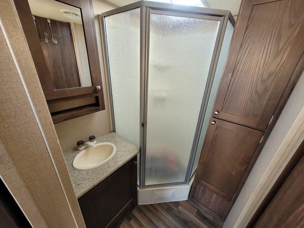 2015  Keystone  Coleman  Travel Trailer