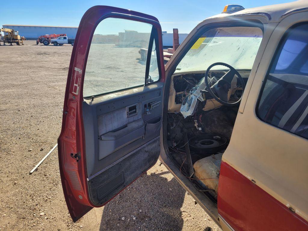 Chevrolet  Suburban Limo Conversion