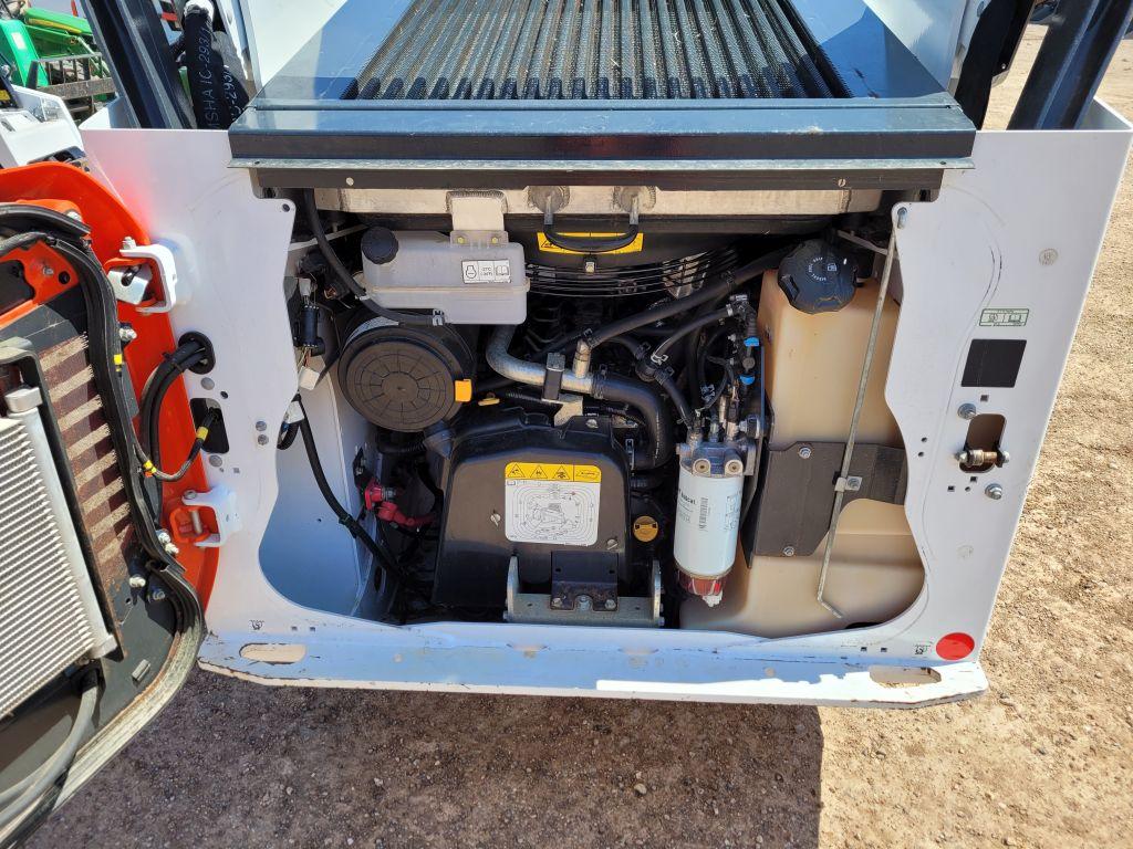 2023  Bobcat  T76  Skid Steer