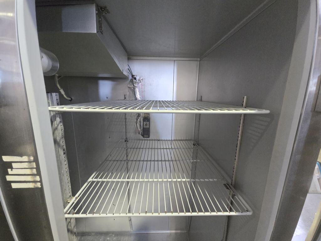 Master-Bilt Freezer