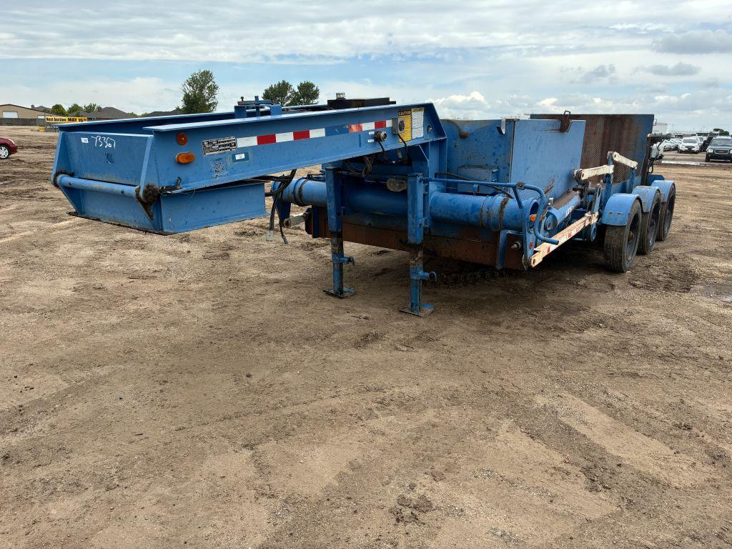 2002  Life Time 5th Wheel  Hydraulic Drop Trailer