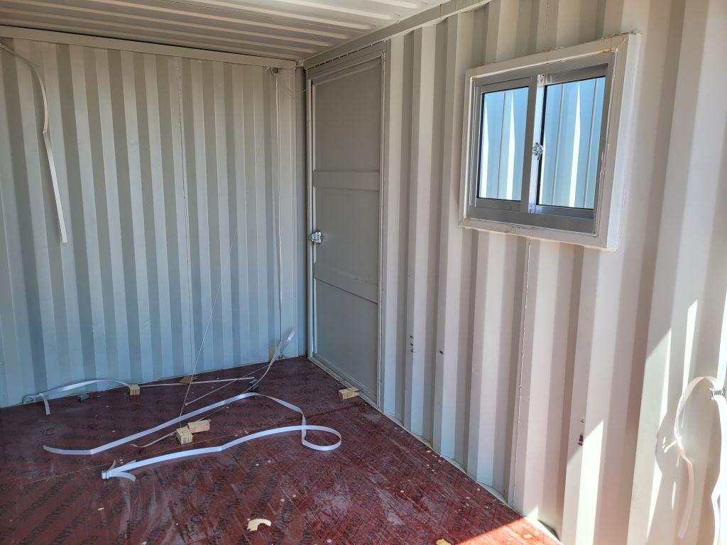 Hurricane Mobile Office Container w/2 End and 1 Side Doors