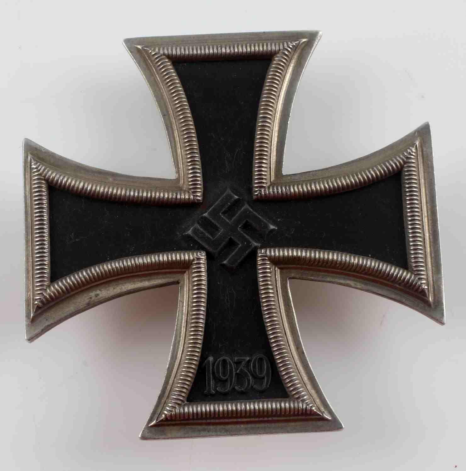 WWII GERMAN THIRD REICH IRON CROSS 1ST CLASS