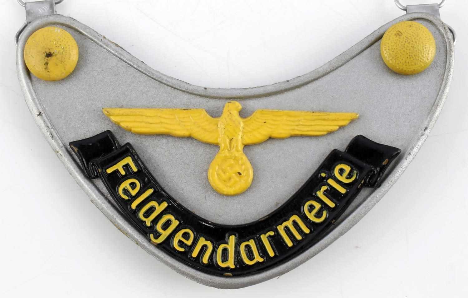 WWII GERMAN THIRD REICH FELDGENDARMERIE GORGET