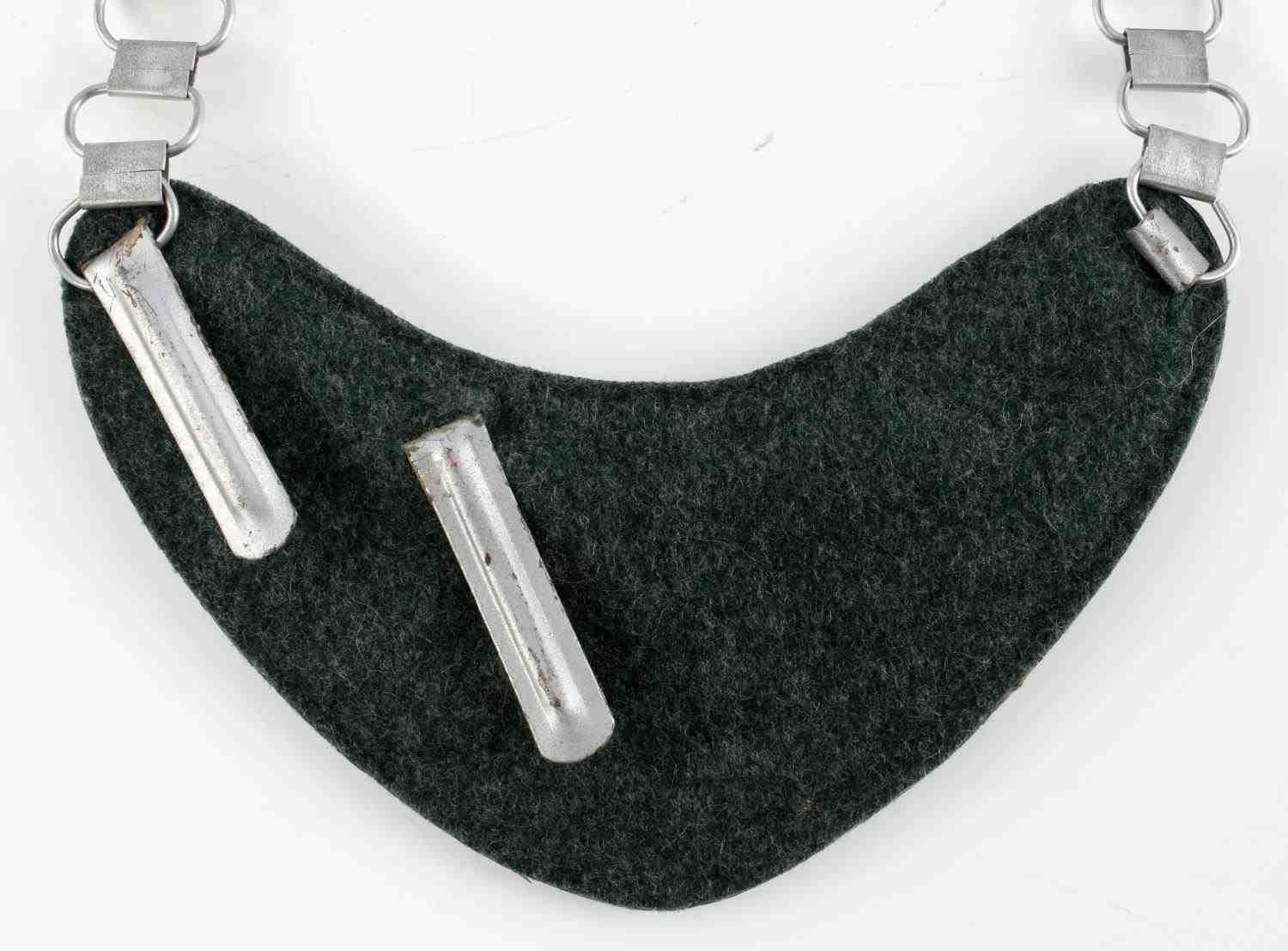 WWII GERMAN THIRD REICH FELDGENDARMERIE GORGET