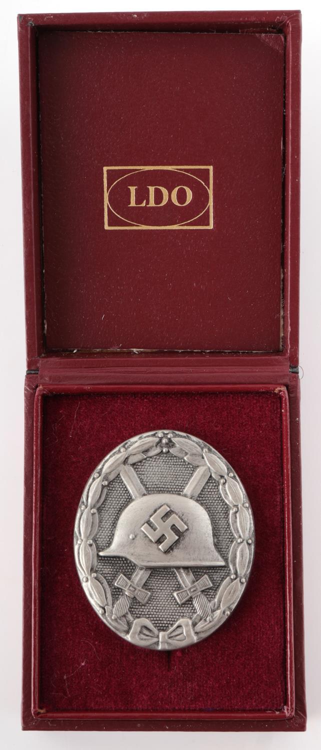 WWII GERMAN THIRD REICH SILVER WOUND BADGE
