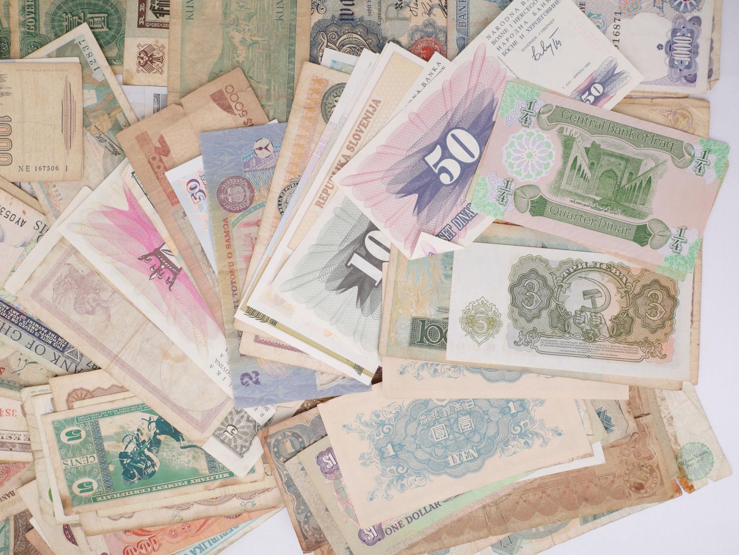 LARGE LOT OF CURRENCY FROM AROUND THE WORLD