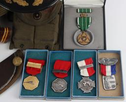 WWII TO VIETNAM MILITARY COLLECTABLES LOT