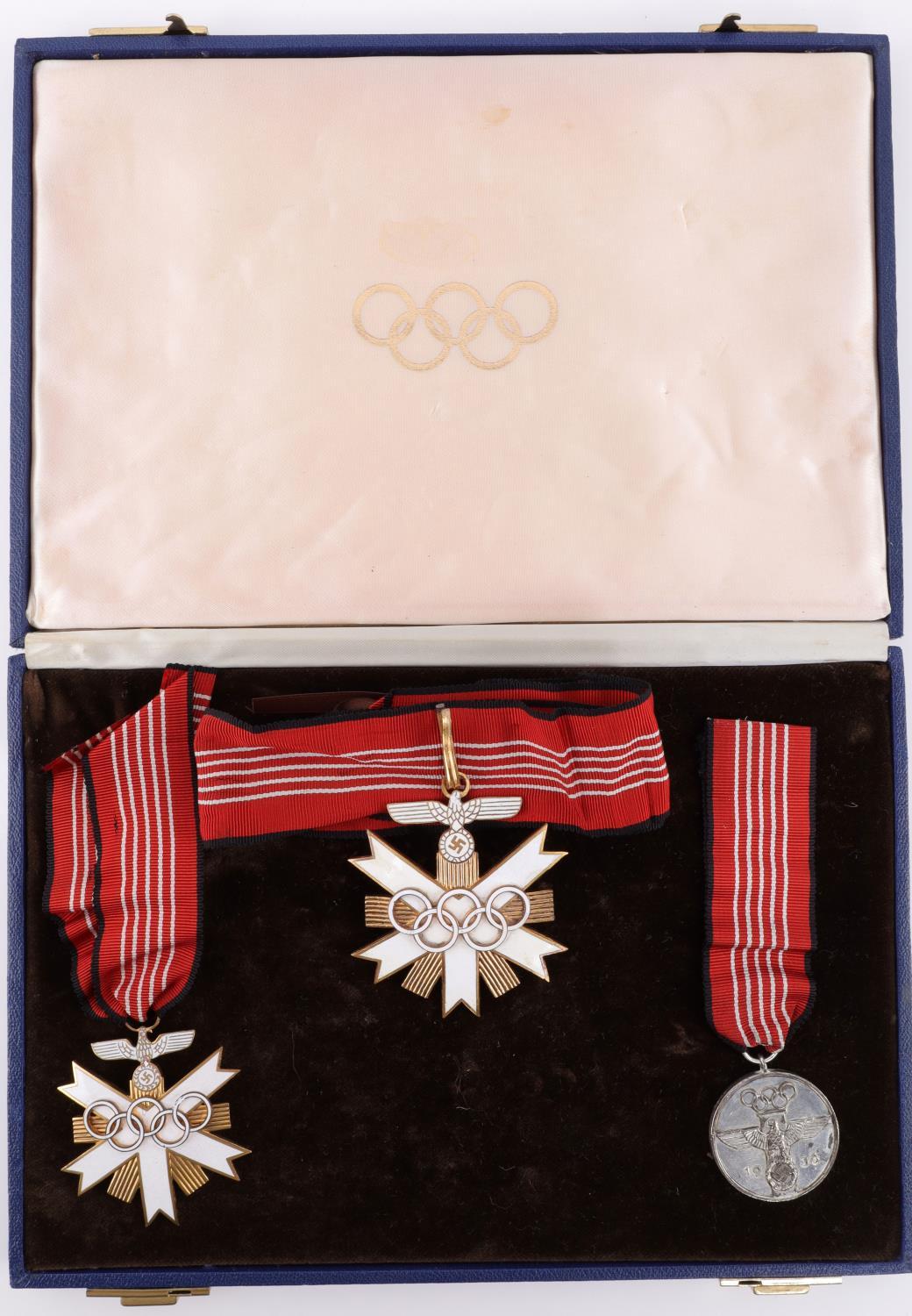 WWII GERMAN CASED BERLIN OLYMPIC MEDALS