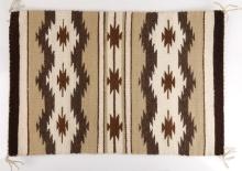 NATIVE AMERICAN NAVAJO CHINLE RUG