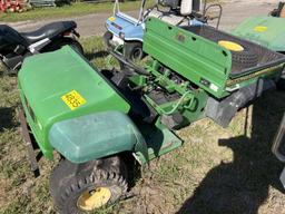 John Deere Gator 4x2