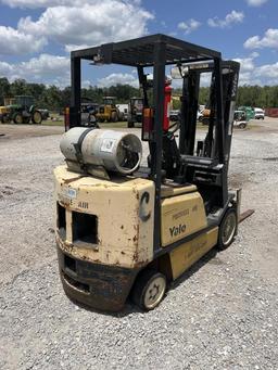 Yale GLC050RGNUAE084 Cushion Tire Forklift w/k