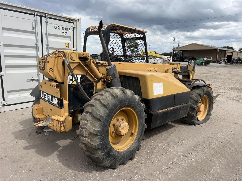 CATERPILLAR TH62 TELEHANDLER