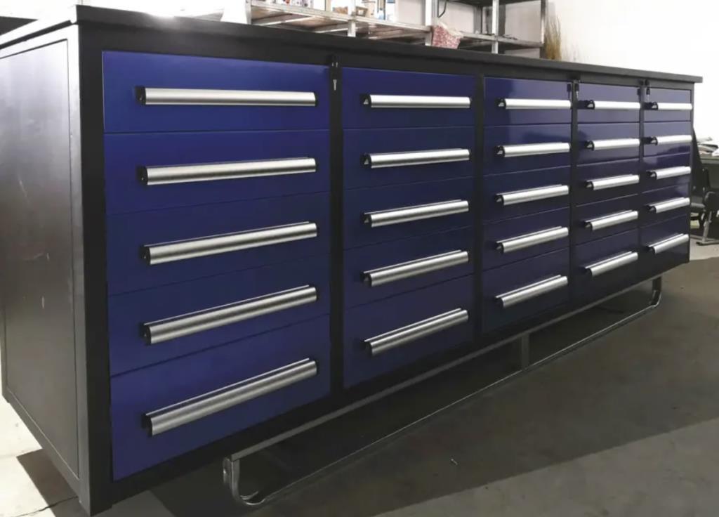 NEW STEELMAN 10FT 25 DRAWER SSTEEL WORK BENCH