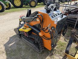 NEW COMPACT TRACK LOADER