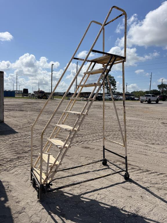 ROLLING WAREHOUSE LADDER