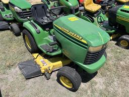 JOHN DEERE GT235 RIDING MOWER